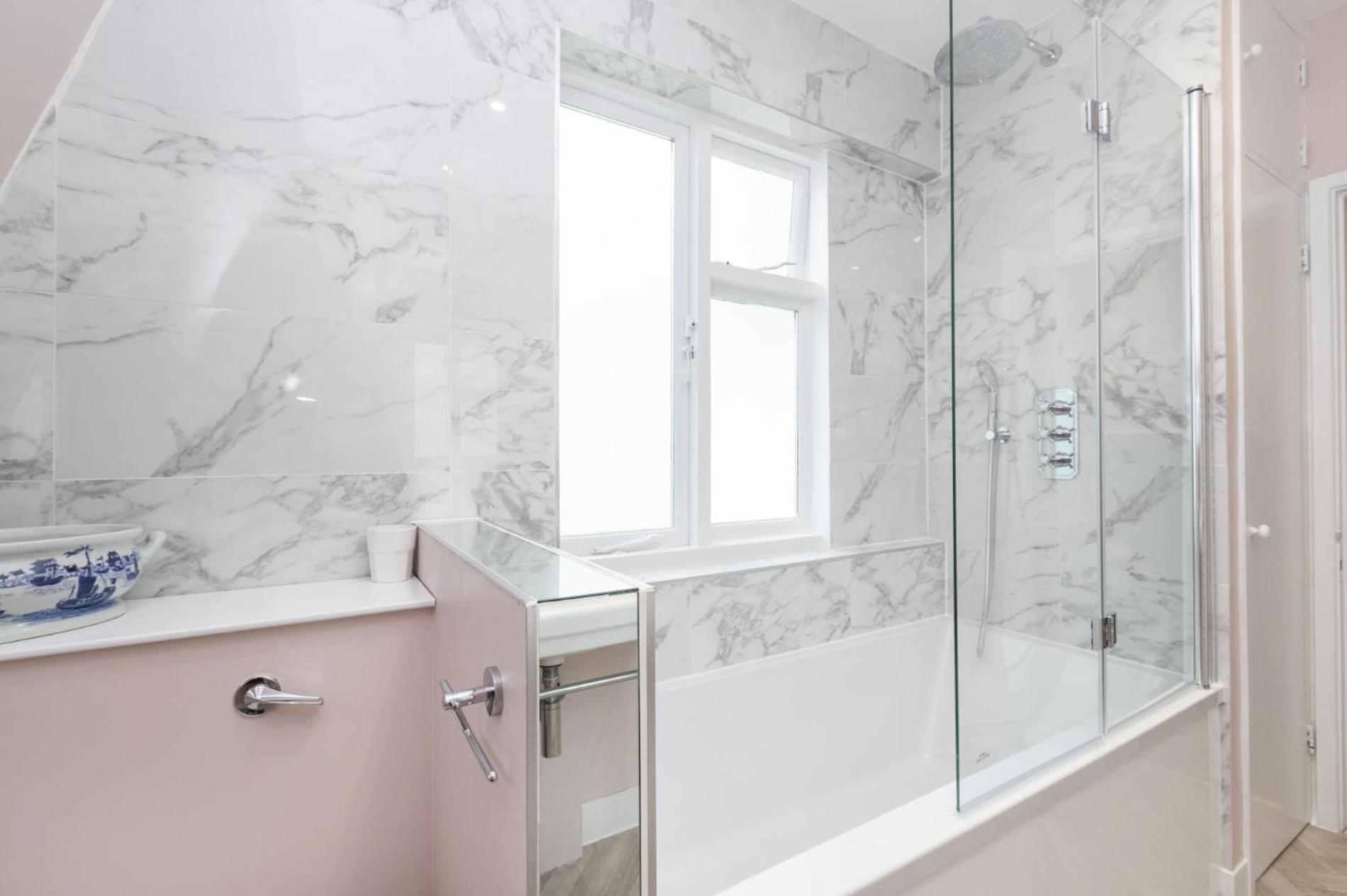 Whoops-a-daisy 3 Bedroom In Notting Hill Hébergement de vacances Londres